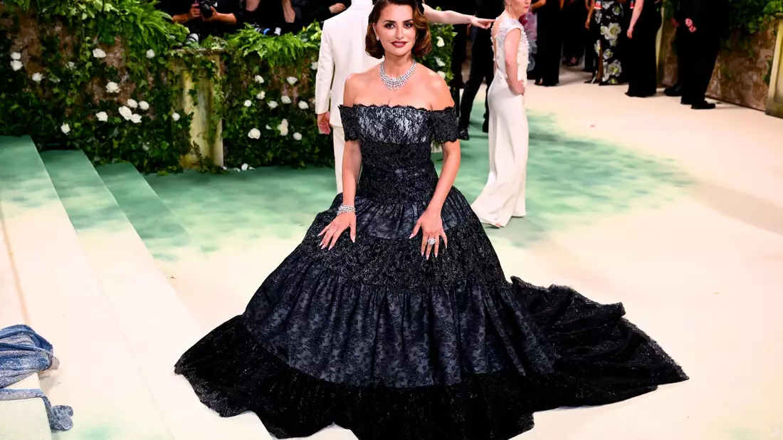 Schauspielerin Penélope Cruz bei der Benefizgala. - Bild: Matt Crossick/PA Wire/dpa