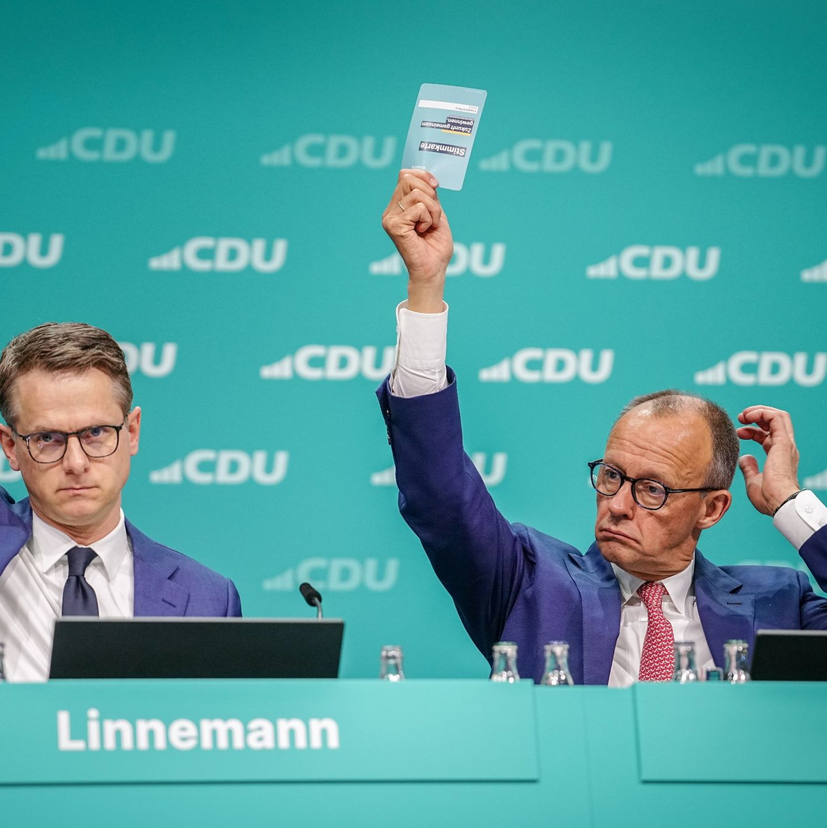 Auf dem Programm des CDU-Bundesparteitags steht die Verabschiedung des neuen Grundsatzprogramms der Union. - Foto: Kay Nietfeld/dpa