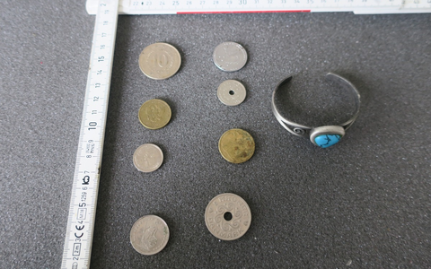 POL-LG: ++ Münzen & Schmuck sichergestellt - Polizei sucht Eigentümer! - 54-Jähriger kann die Herkunft nicht erklären ++ Einbruch in Werkstatt - Werkzeuge gestohlen ++ nach rechts von der Fahrbahn abgekommen - Foto: presseportal.de