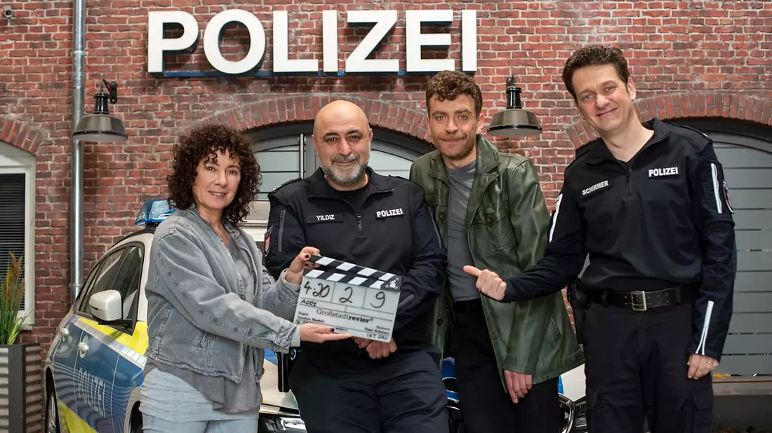 Özgür Karadeniz kommt als neuer Wachhabender ins Großstadtrevier/Drehstart für die 38. Staffel der ARD-Serie - Bild: presseportal.de