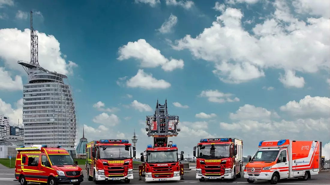FW Bremerhaven: Aktuelle Stellenausschreibung bei der Feuerwehr Bremerhaven: Brandmeisteranwärterinnen und Brandmeisteranwärter gesucht - Bild: presseportal.de
