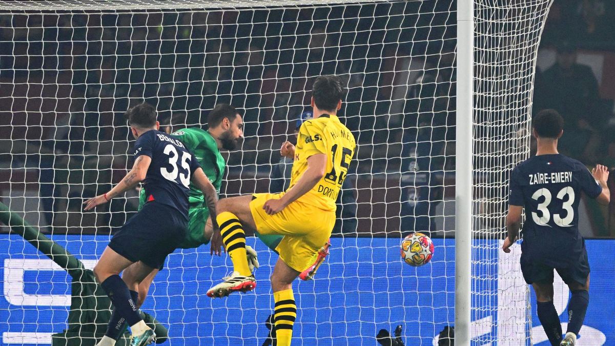 Der italienische Verein AS Rom soll an Mats Hummels interessiert sein. - Foto: Robert Michael/dpa