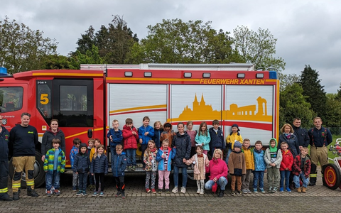 FW Xanten: Brandschutzerziehung bei der Einheit Xanten-Nord - Foto: presseportal.de