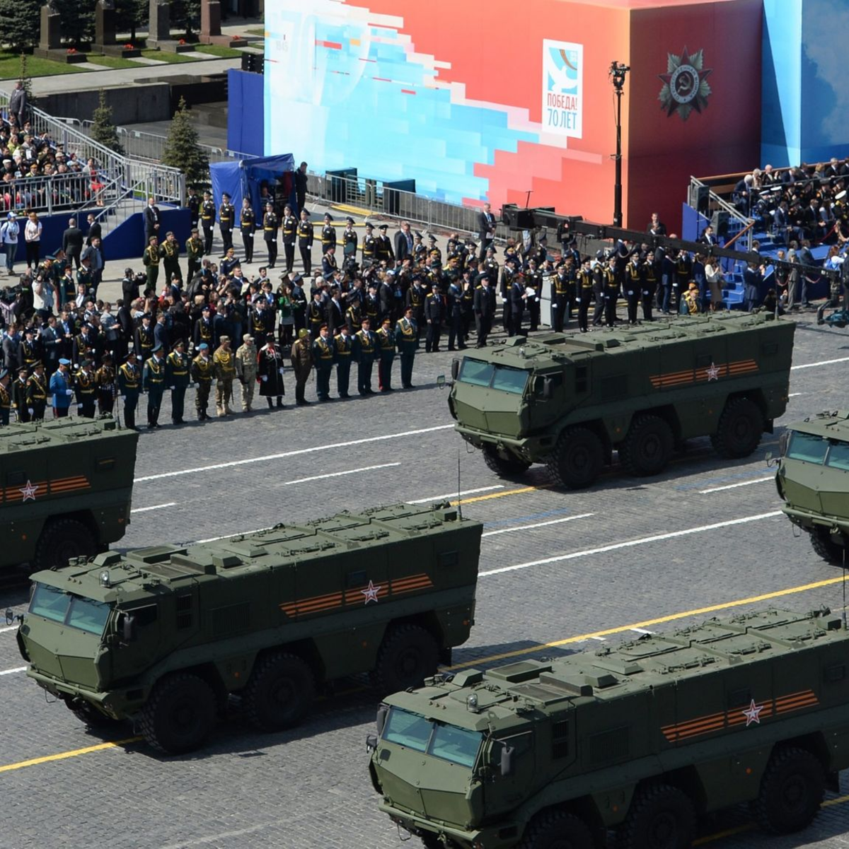 Kurzstrecken-Raketensysteme Iskander/SS-26 Stone fahren während der Parade zum Tag des Sieges am 9. Mai 2023 auf dem Roten Platz. - Foto: Host Photo Agency / Ria Novosti/RIA NOVOSTI POOL/dpa