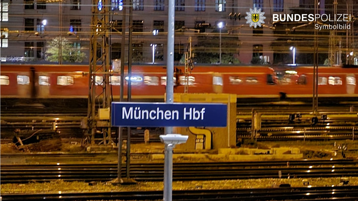 Bundespolizeidirektion München: Handydieb am Hauptbahnhof festgenommen - Foto: presseportal.de