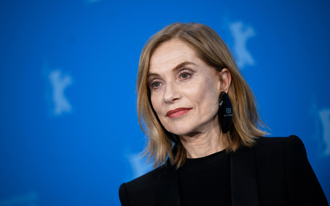 Schauspielerin Isabelle Huppert im Februar auf der Berlinale. - Foto: Monika Skolimowska/dpa