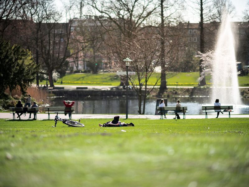Am langen Himmelfahrts-Wochenende wird das Wetter in Deutschland zumeist frühlingshaft. - Foto: Fabian Strauch/dpa