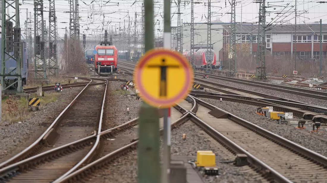 Das deutsche Schienennetz ist in keinem guten Zustand. - Bild: Marcus Brandt/dpa