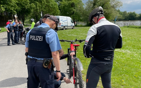 POL-OF: Verkehrskontrolle am Radweg: Schwächere Verkehrsteilnehmer standen im Fokus - Foto: presseportal.de