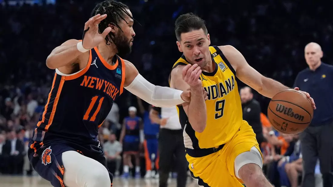 Indianas Tyrese Haliburton (l.) verlor das Duell der Star-Spielmacher klar gegen Jalen Brunson. - Bild: Frank Franklin II/AP/dpa