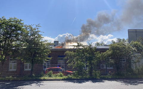 POL-OH: Brand auf dem Dach eines Firmengebäudes - Foto: presseportal.de