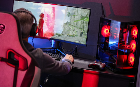 Spielen am Computer - für viele Menschen eine beliebte Freizeitaktivität. - Foto: Jan Woitas/dpa