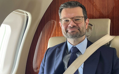 Die Innenminister von Bund und Ländern wollen härtere Strafen für Angriffe auf Politiker prüfen - Bundesjustizminister Marco Buschmann ist skeptisch. - Foto: Anne-Beatrice Clasmann/dpa