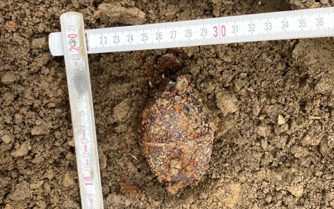 POL-GI: Handgranate bei Ausgrabung gefunden + Einbrecher überrascht + Person aus der Lahn gerettet + Seat gestohlen + Yamaha entwendet + Unfallfluchten - Foto: presseportal.de