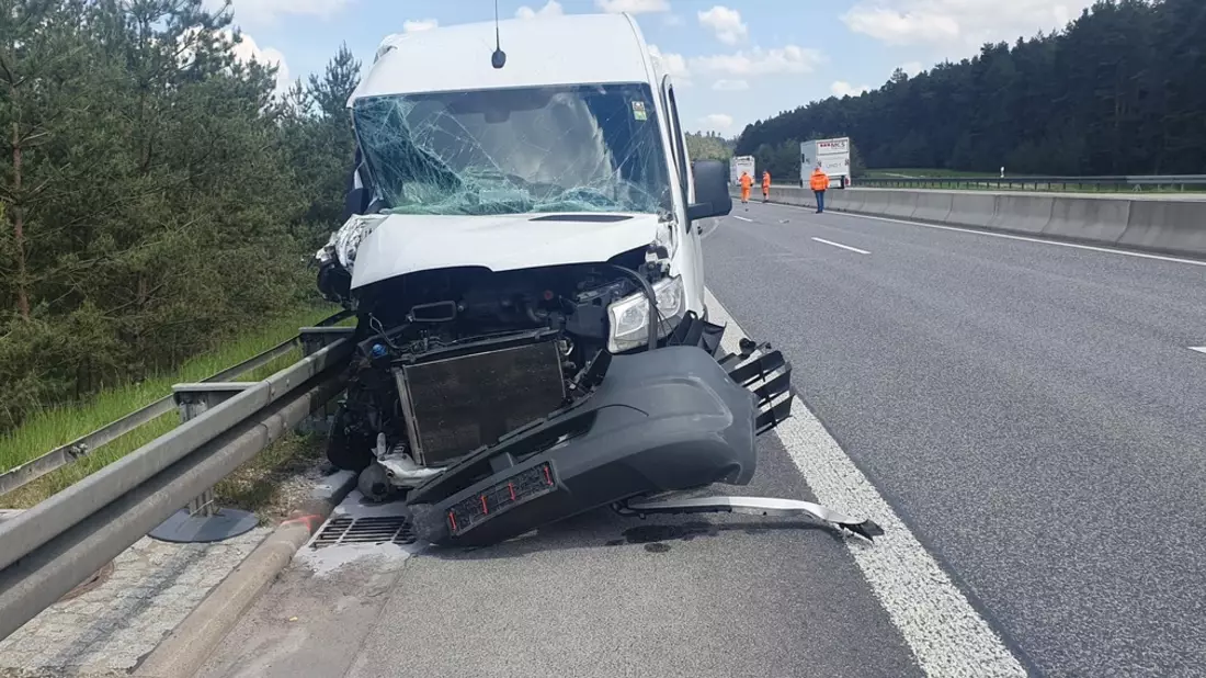 API-TH: Tödlicher Verkehrsunfall auf der BAB 71 Richtung Schweinfurt - Bild: presseportal.de