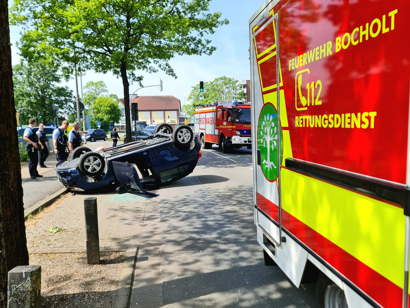 FW Bocholt: Verkehrunfall in Bocholt - Foto: presseportal.de