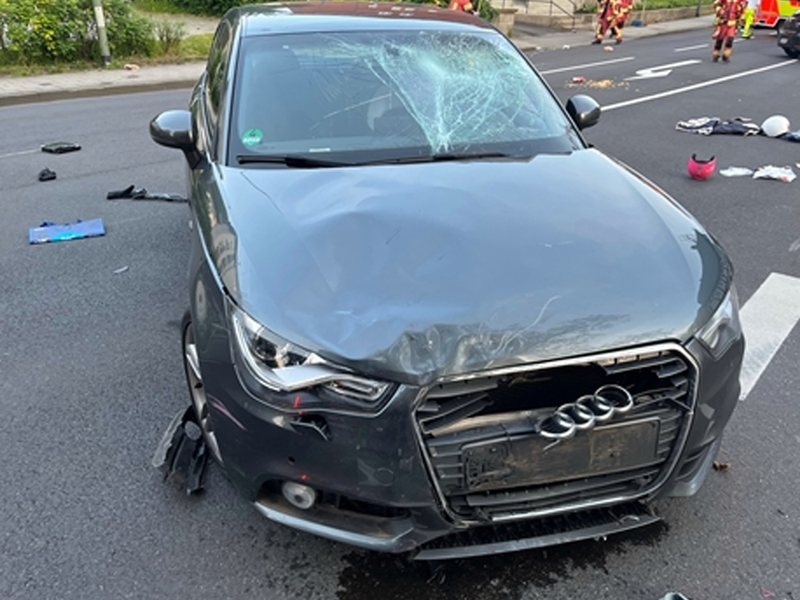 POL-ME: 43-Jähriger bei Verkehrsunfall lebensgefährlich verletzt - Velbert - 2405040 - Foto: presseportal.de