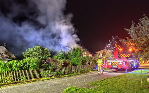 FW-EN: Brennende Gartenlaube - Foto: presseportal.de