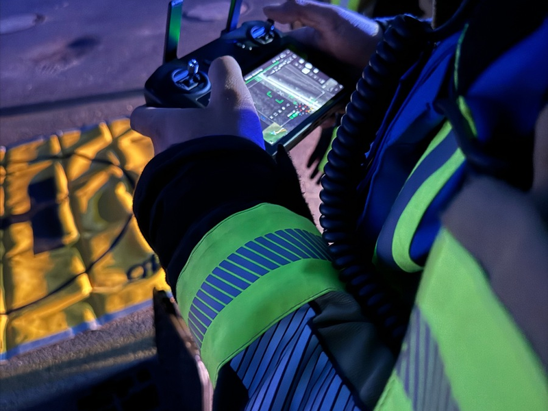 FW-EN: Angebliche Person unter Zug im Bereich Gedern - Intensive Suche mit Suchtrupps und Drohne auf Bahnstrecke - Foto: presseportal.de