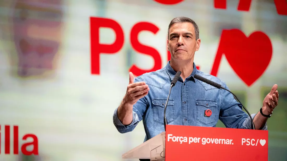 Der Wahlausgang wurde vor allem als großer Triumph der linken Zentralregierung von Ministerpräsident Pedro Sánchez bewertet. - Bild: Lorena Sopêna/EUROPA PRESS/dpa