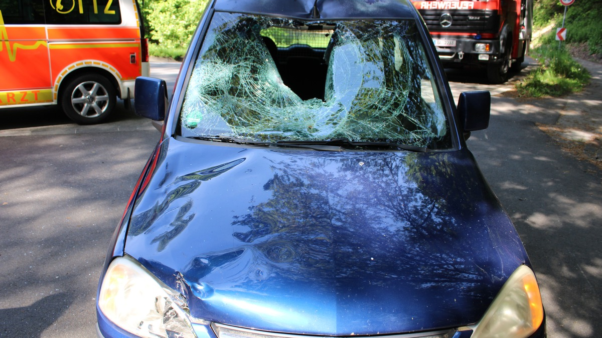 POL-RBK: Wermelskirchen - Radfahrer bei Zusammenstoß schwer verletzt - Foto: presseportal.de