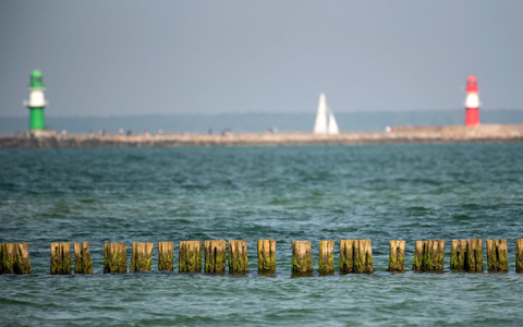 Die Ostsee ist laut einer Studie relativ stark mit dem giftigen Schwermetall Thallium belastet. - Foto: Frank Hormann/dpa Die Ostsee ist laut einer Studie relativ stark mit dem giftigen Schwermetall Thallium belastet. - Foto: Frank Hormann/dpa