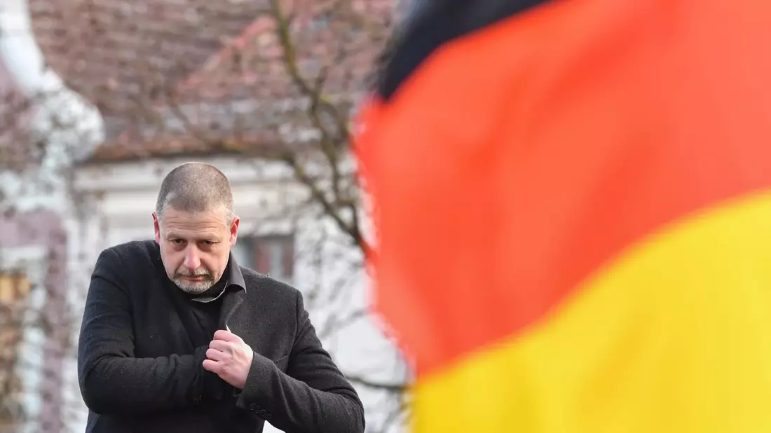Götz Kubitschek gilt als prominenter Vertreter des als rechtsextrem eingestuften Instituts für Staatspolitik, das inzwischen aufgelöst wurde. - Bild: Patrick Pleul/dpa-Zentralbild/dpa