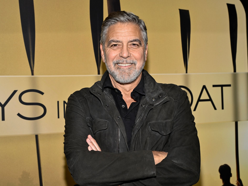 Vor seiner Filmkarriere spielte George Clooney in kleineren Bühnenproduktionen mit. - Foto: Evan Agostini/Invision via AP/dpa