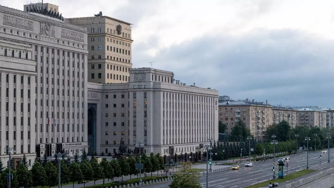 Russland beklagt zahlreiche Verstöße von ukrainischer Seite gegen Feuerpause zu Ostern. (Archivbild) - Bild: Uncredited/AP/dpa