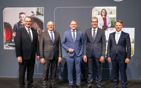 Hauptversammlung: Agravis Raiffeisen AG ist trotz Wetterherausforderungen auf Kurs - Foto: presseportal.de