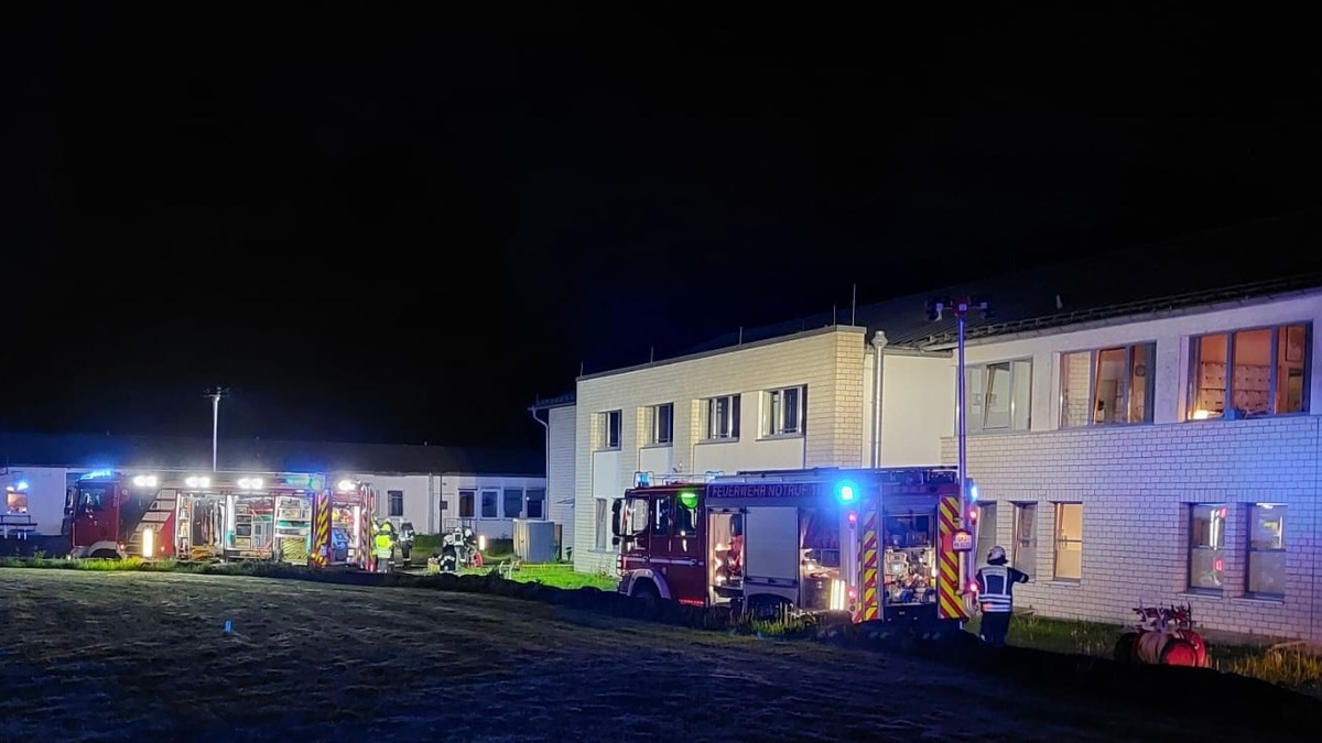 FW Marienheide: Brand auf geschlossener Station in psychiatrischer Klinik - keine Verletzten - Foto: presseportal.de