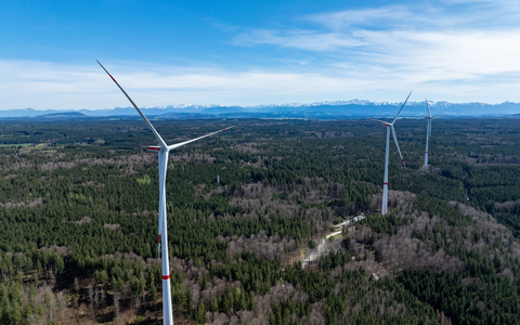 Energiewende in Bürgerhand - UmweltBank finanziert Bürgerwindpark Fuchstal Gemeindewald - Foto: presseportal.de