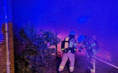 POL-NI: Stadthagen - Brand eines Carports - Foto: presseportal.de