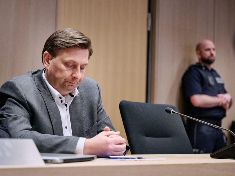 Der Ex-Vize-Bürgermeister von Lünen, Daniel Wolski, wurde von dem Bochumer Landgericht zu einer Haftstrafe verurteilt. - Foto: Bernd Thissen/dpa