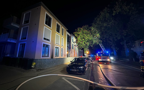 FW-SOE: Brennender Pkw in Tiefgarage - Foto: presseportal.de