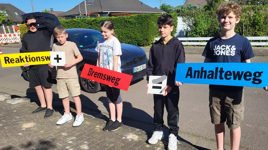 POL-NI: Achtung Auto / Präventionsaktion mit dem ADAC - Bild: presseportal.de