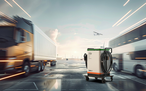 Designwerk stellt neues, mobiles Schnellladegerät MDC 88-920 auf der diesjährigen Power2Drive in München vor - Foto: presseportal.de