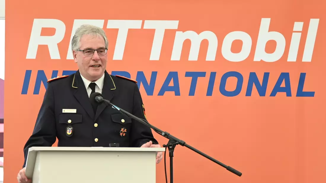 DFV-Präsident: RETTmobil International ist wichtiger Baustein der Zusammenarbeit der Blaulichtorganisationen / Messe für Rettung und Mobilität in Fulda eröffnet / Stiftungssymposium am Donnerstag - Bild: presseportal.de