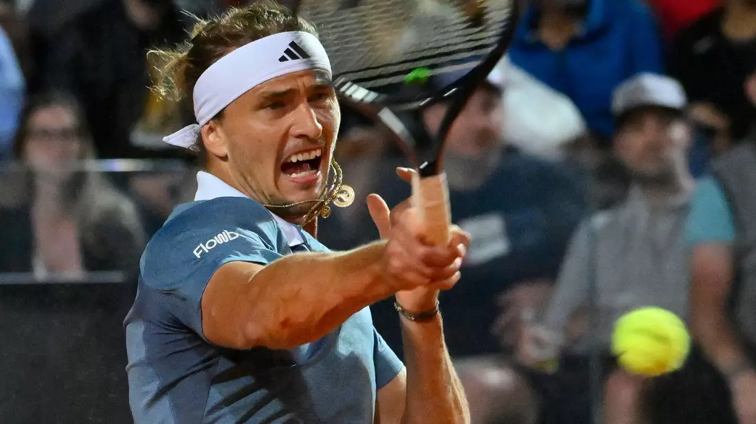 Steht beim Turnier in Rom im Halbfinale: Alexander Zverev. - Bild: Antonietta Baldassarre/AP/dpa