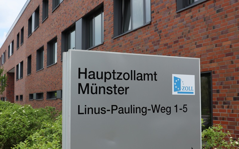 HZA-MS: Hauptzollamt Münster präsentiert Bilanz für 2023 und Gesamteinnahmen von rund 2,3 Milliarden Euro / - Foto: presseportal.de