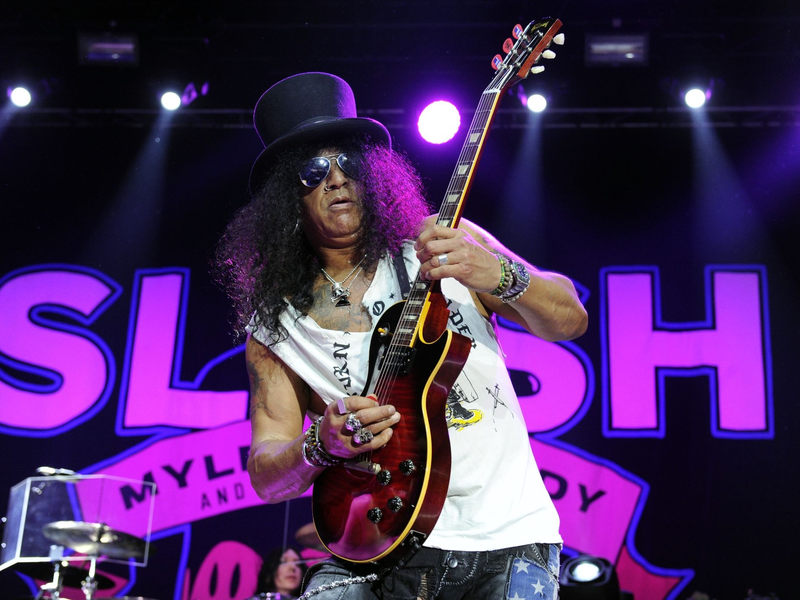 «Gitarren-Ikone Slash: «Was ich mache, mache ich vor allem für mich.» - Foto: Herbert P. Oczeret/apa/dpa