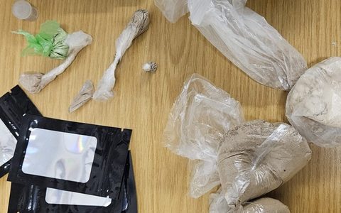 BPOL NRW: Drogenschmuggler mit über 100 Gramm Heroin, Kokain und Crystal Meth von gemeinsamer Streife der Bundespolizei und Königlichen Marechaussee festgenommen - Foto: presseportal.de