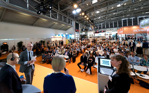 Recharge your knowledge: Intersolar Europe 2024 prÀsentiert umfassendes Rahmenprogramm - Foto: presseportal.de Recharge your knowledge: Intersolar Europe 2024 prÀsentiert umfassendes Rahmenprogramm - Foto: presseportal.de