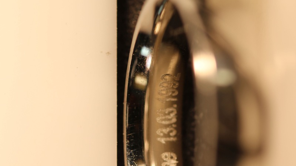 POL-DA: Bensheim/Kreis Bergstraße: Kripo sucht nach Schmuckfund im See Eigentümer/Welche 