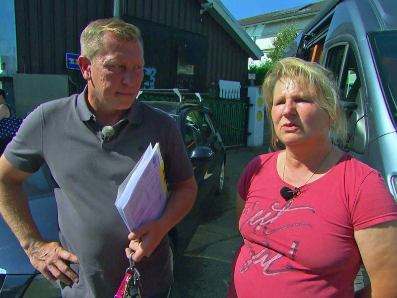 Markt Simbach in Niederbayern: Trödeltrupp-Profi Otto Schulte hilft beim Schuldenabbau - Foto: presseportal.de