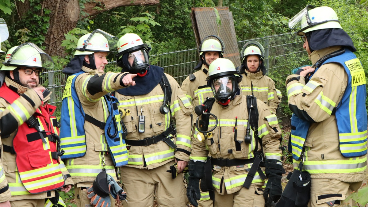 FW-KLE: Löschzug West übt im Klever Tiergarten - Foto: presseportal.de