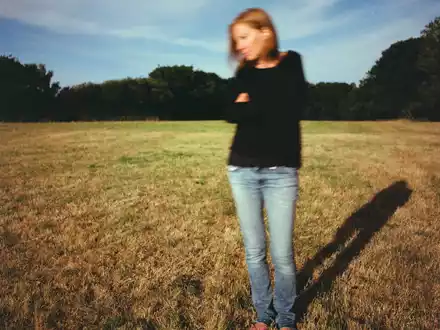 Beth Gibbons blicht auf ihr Leben mit all seinen Höhen und Tiefen zurück. - Foto: Netti Habel/Domino Records/Goodtogo/dpa