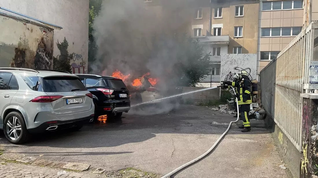 FW-DO: Fahrzeugbrand an der Hamburgerstraße - Bild: presseportal.de
