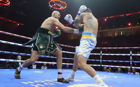 Der ukrainische Box-Weltmeister Oleksandr Usyk wurde in Polen für kurze Zeit festgenommen. - Foto: Nick Potts/PA Wire/dpa