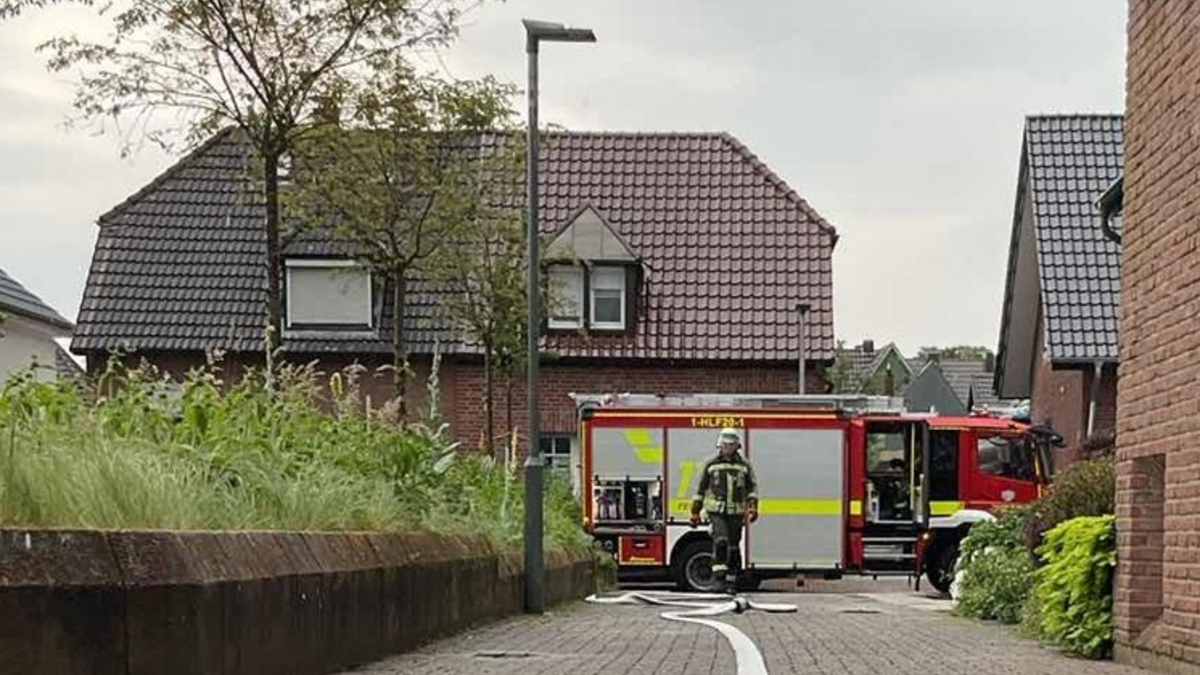 FW Bocholt: Verletzte Person bei Wohnungsbrand - Foto: presseportal.de